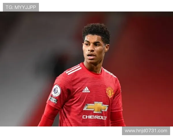 从边锋到中锋尝试：拉什福德的角色困境