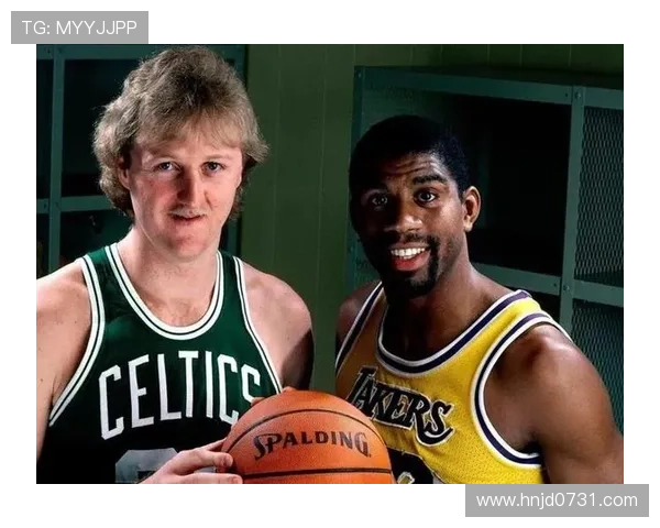 拉里伯德无球跑位胜过魔术师约翰逊提升终结效率