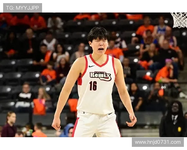 杨瀚森无球跑动提升篮板对比队友更具侵略性